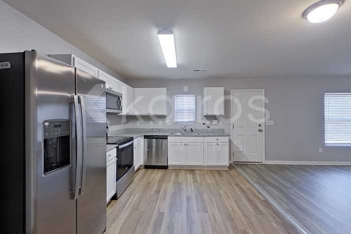 3917 Miller Dr - Photo 6 of 24