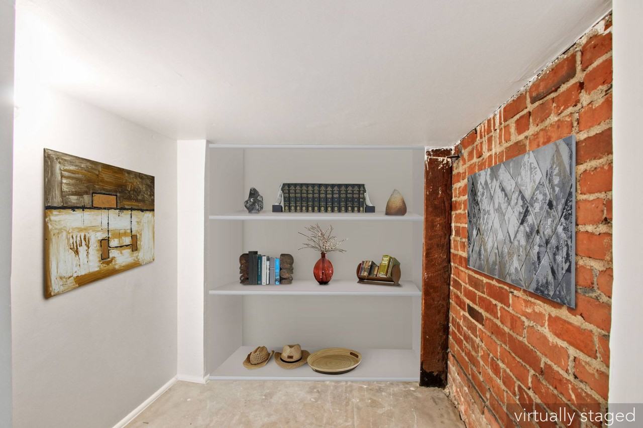 300 San Juan - Photo 3 of 18