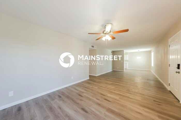 4322 E Saint Catherine Ave - Photo 5 of 15