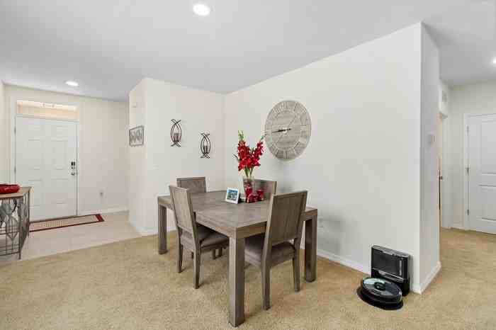 10911 Carlton Fields Dr - Photo 7 of 36