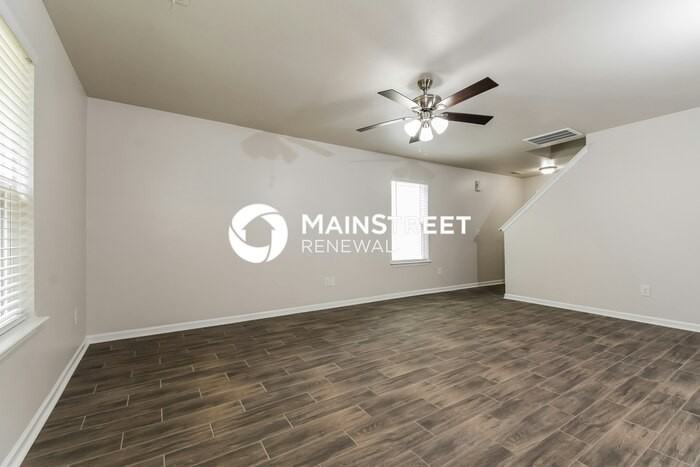 2321 Deerbrook Forest Ln - Photo 5 of 19