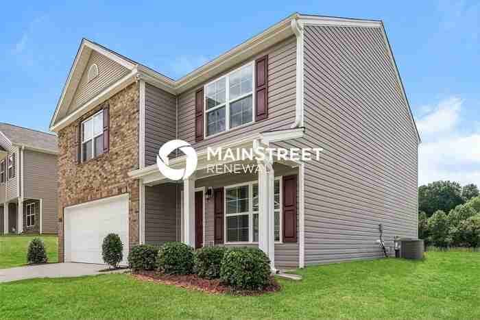 114 Ovada Ave - Photo 2 of 19