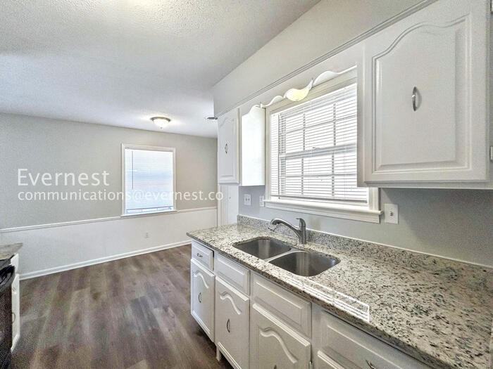 3500 Panbrook Cv - Photo 5 of 34