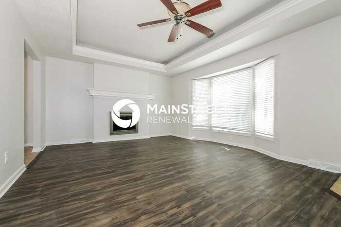 1009 Se Alice St - Photo 5 of 20