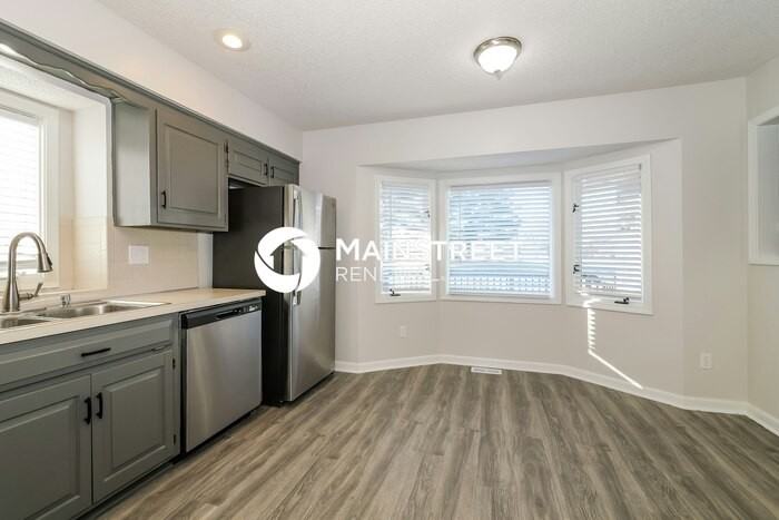 4012 Nw Delwood Ct - Photo 7 of 19