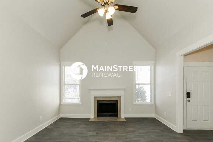 4031 Wescott Cir - Photo 4 of 18