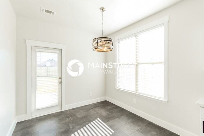 4031 Wescott Cir - Photo 5 of 18