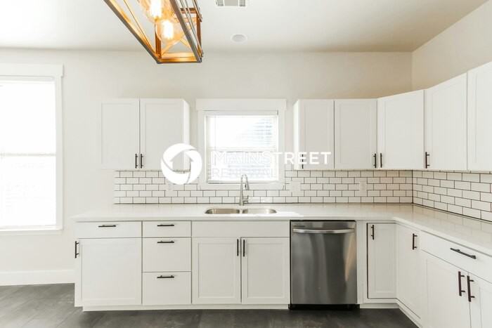 4031 Wescott Cir - Photo 7 of 18