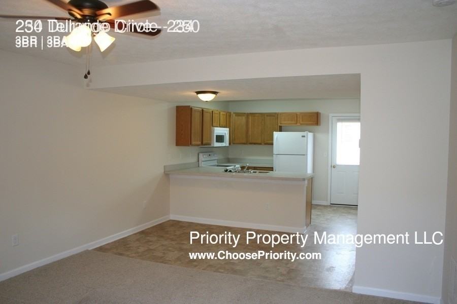 250 Durango Cir #250 - Photo 2 of 9