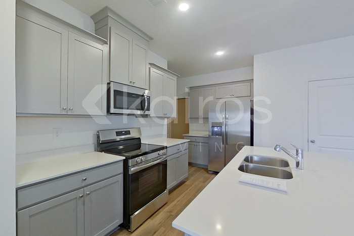 210 River Birch Way - Photo 7 of 26