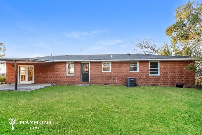 2704 Coleman Ave - Photo 2 of 2