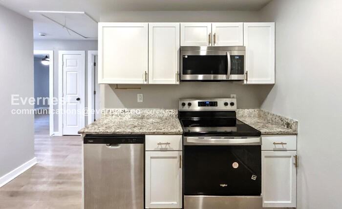 1728 17th Ave N #B - Photo 6 of 23