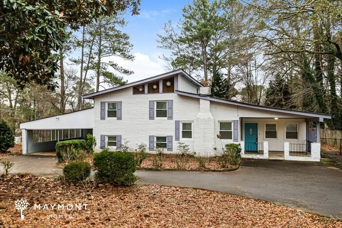 905 King Dr Se - Photo 7 of 15