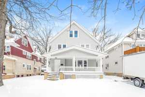 featured image of 3355 Desota Ave