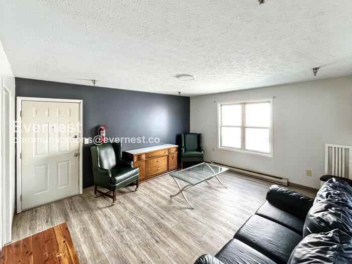 210 Lower Consol Rd Nw #D - Photo 4 of 8