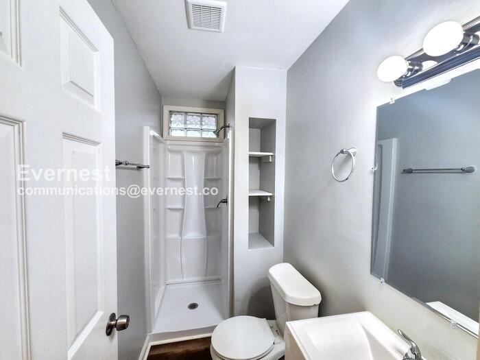 3024 Pasadena Dr - Photo 5 of 18