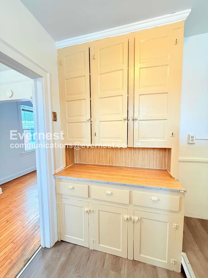 12003 Prairie St #8 - Photo 3 of 24