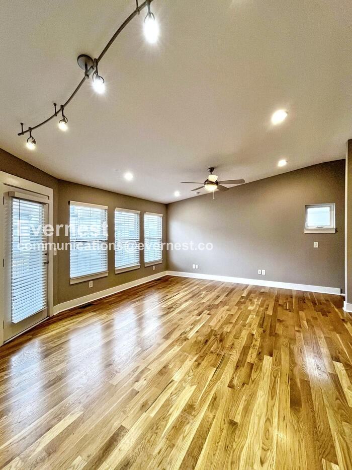 600 Garfield St #6 - Photo 6 of 22