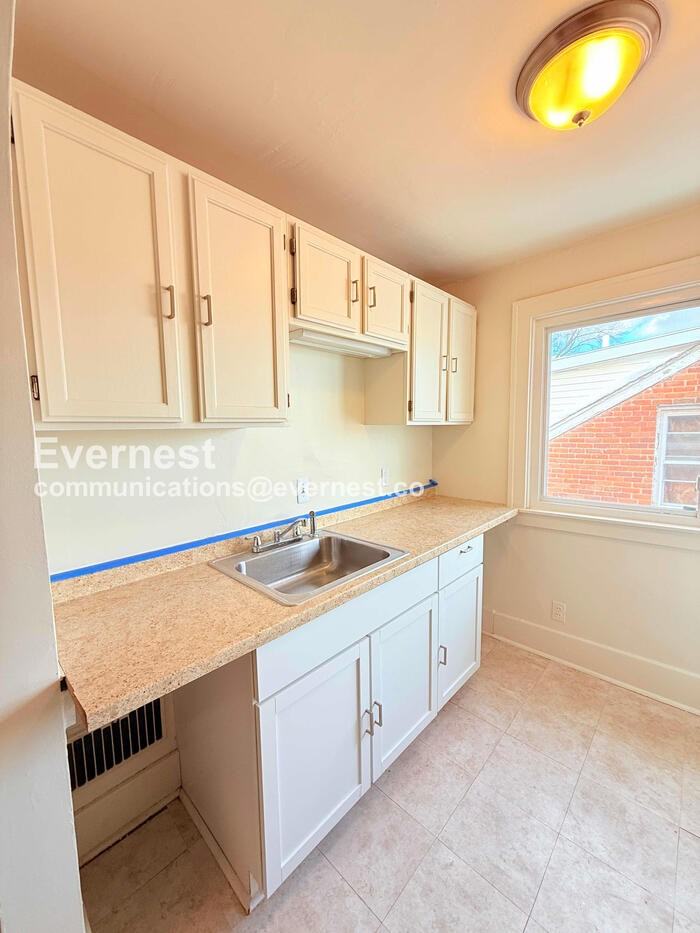 9353 Kentucky St - Photo 4 of 21