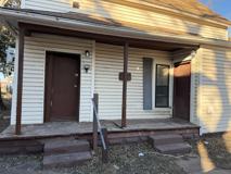 208 1/2 E Avenue B - Photo 1 of 1