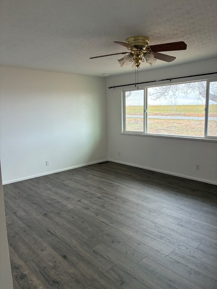 3296 N 3300 E - Photo 6 of 14