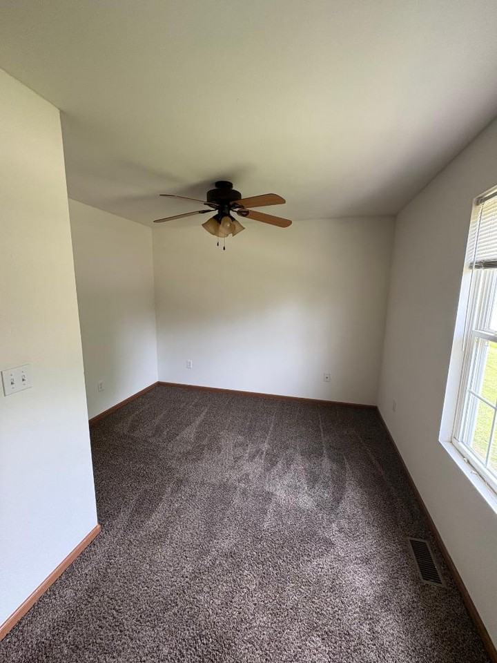 Aldergate Apartments By Yount Properties - Photo 5 of 7