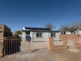 featured image of 220 W Lincoln St #1