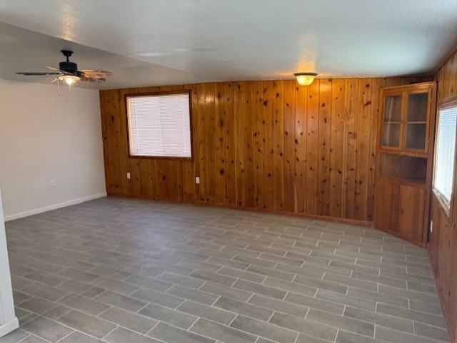 220 W Lincoln St #1 - Photo 3 of 13