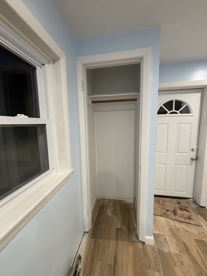 8 Proctor St #1 - Photo 2 of 15