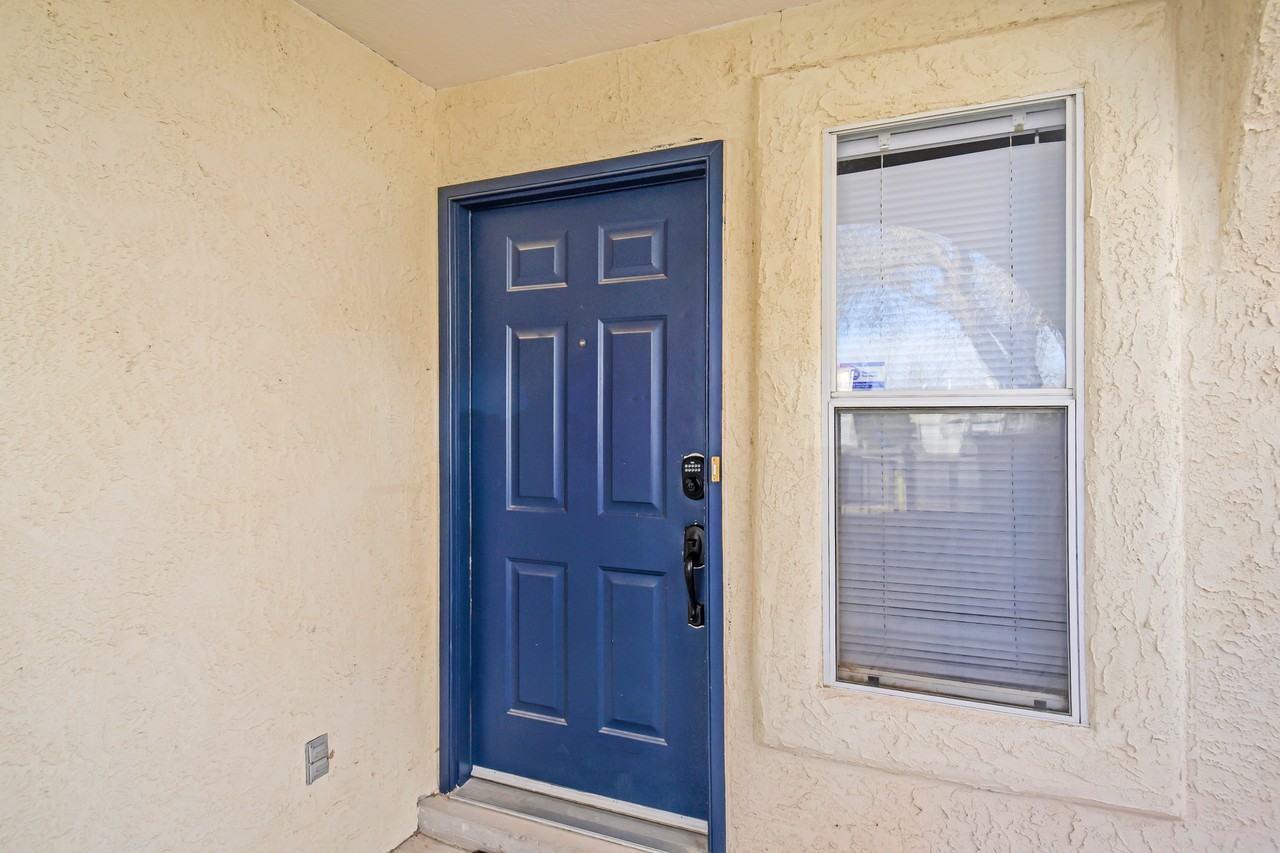 6937 El Cajon Ct Nw #6937 - Photo 3 of 32