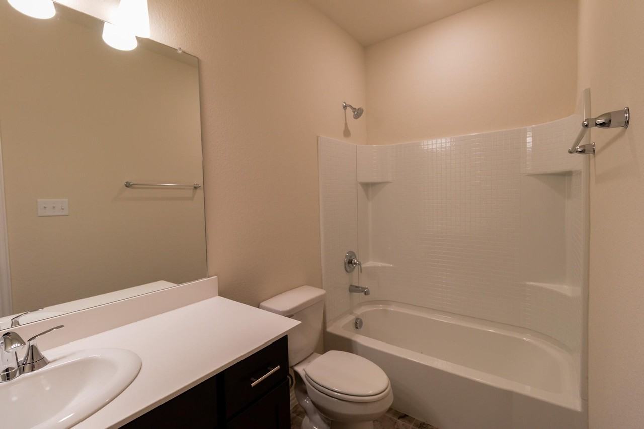 572 Ruthye Ln #NA - Photo 6 of 25