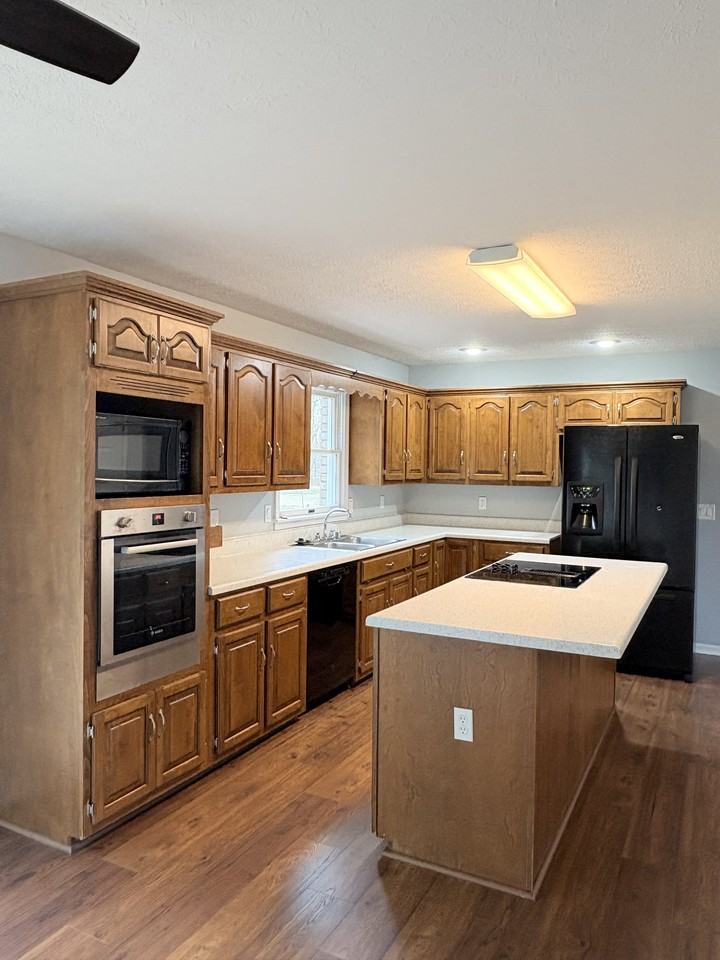 1016 Lois Ln #NA - Photo 5 of 32