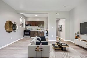 featured image of 2601 Fairview Ave #21