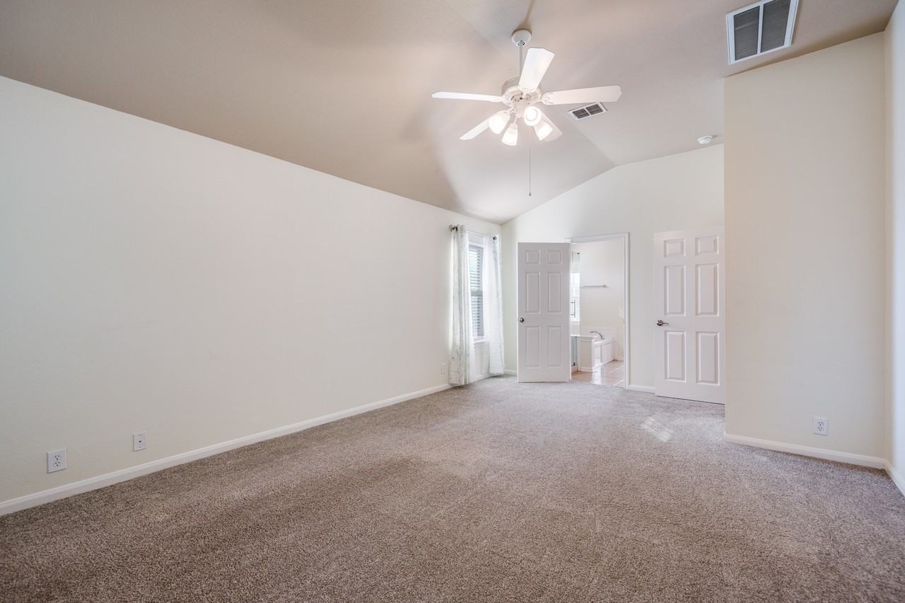 503 Wildgrove Ln #NA - Photo 6 of 25