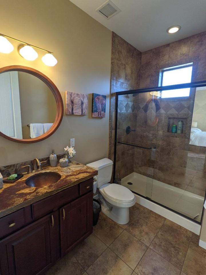 538 S Fountaine St - Photo 3 of 20