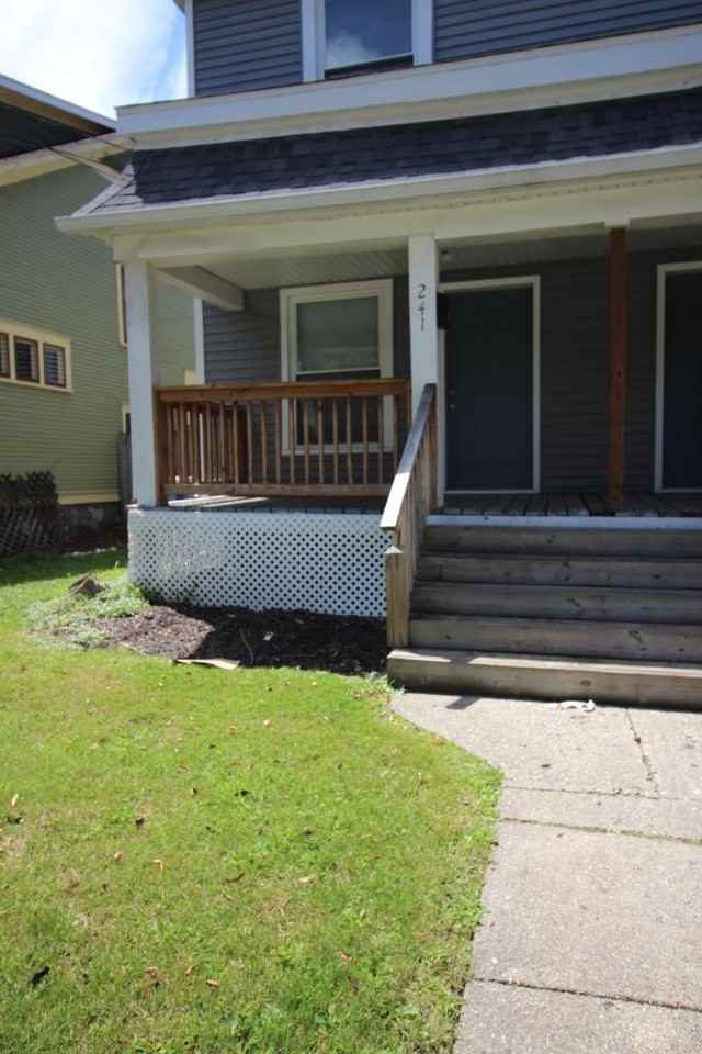 241 Valley Ave Nw - Photo 4 of 12