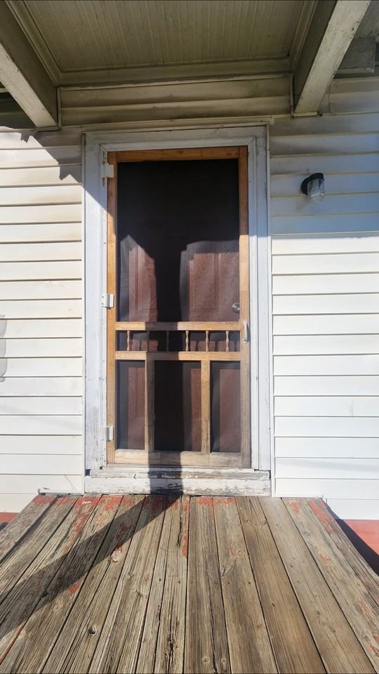 425 Herbert St #A - Photo 2 of 20