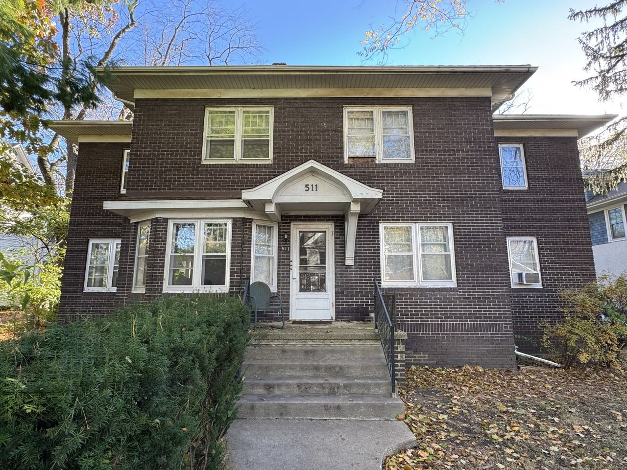 511 W Oregon St* New - 2W #2W - Photo 5 of 10