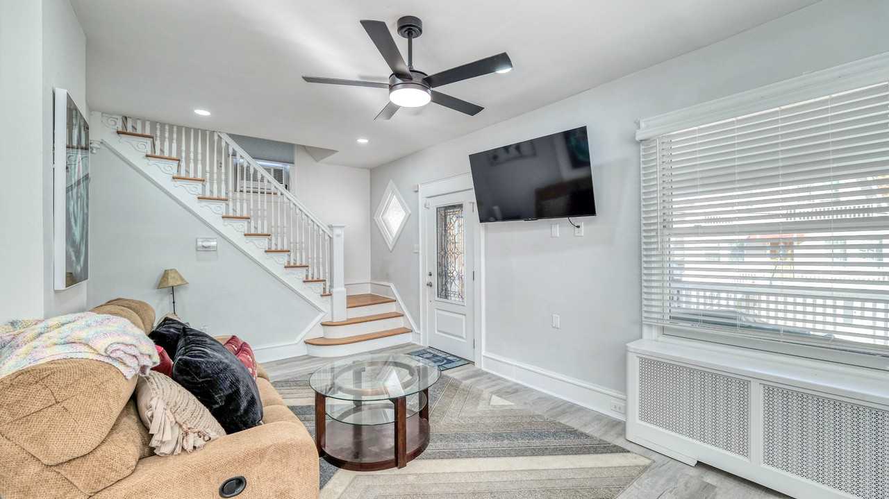 8 N Nashville Ave #2 - Photo 4 of 27