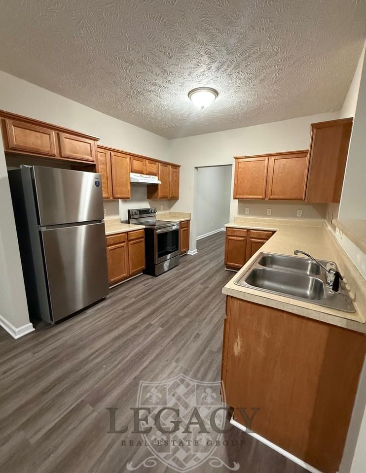 782 Pippin Dr #1 - Photo 6 of 12