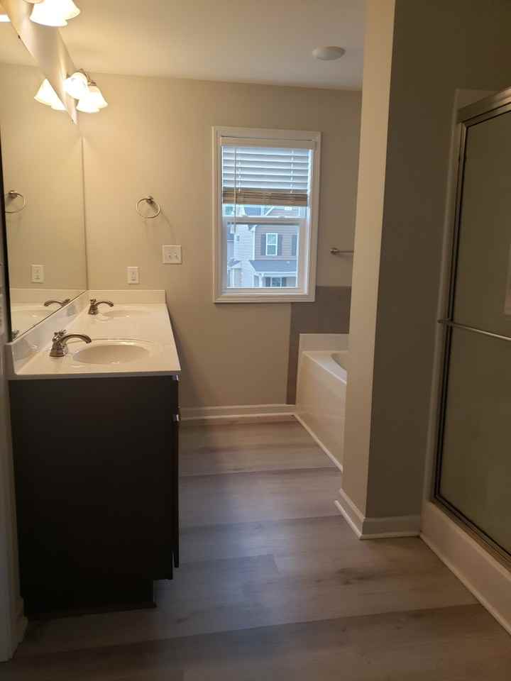 169 Chatfield Dr #1 - Photo 4 of 8