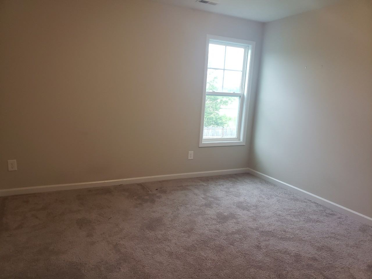 169 Chatfield Dr #1 - Photo 5 of 8