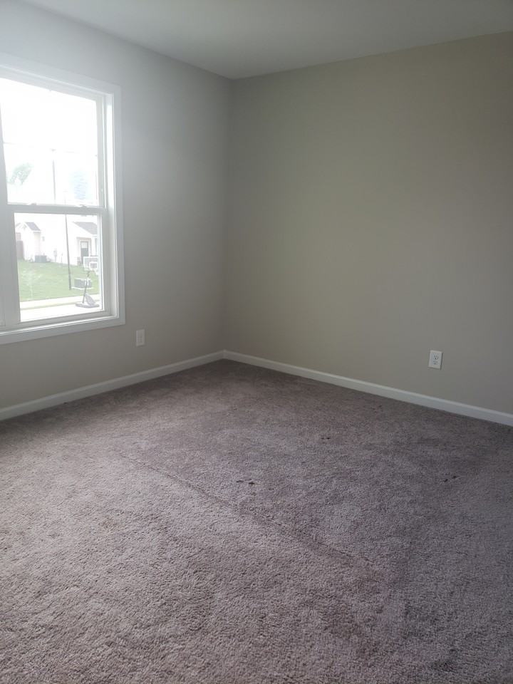 169 Chatfield Dr #1 - Photo 6 of 8