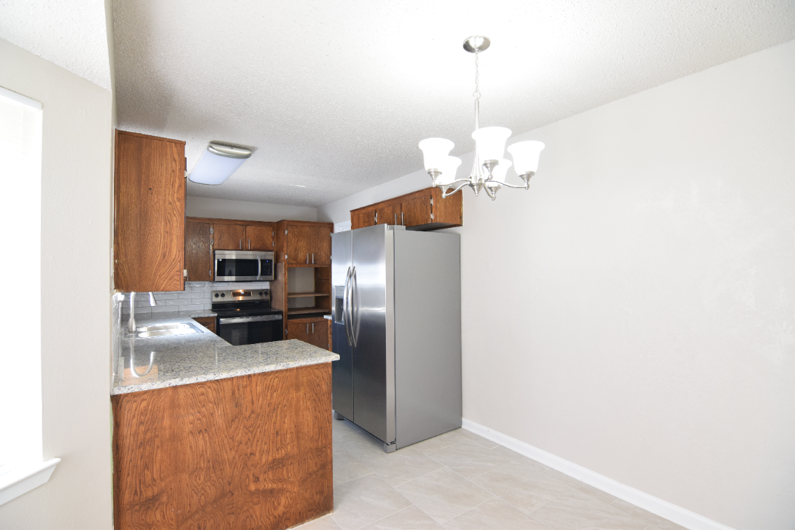 914 Laurie Ln #NA - Photo 4 of 21