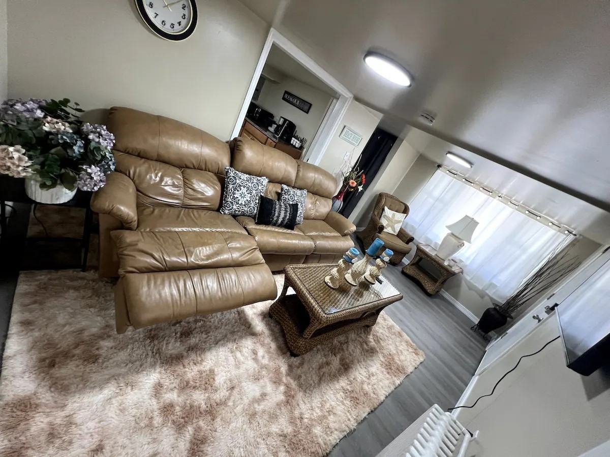 124 N Portland Ave #NA - Photo 3 of 17