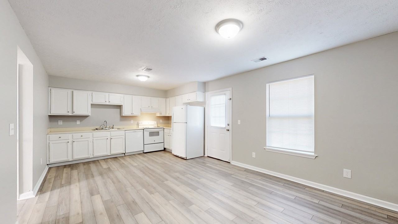 1040 Brandy Lane - 1046 B #1046B - Photo 2 of 11