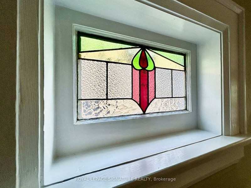 39 Scarboro Beach Boulevard #Main - Photo 5 of 20