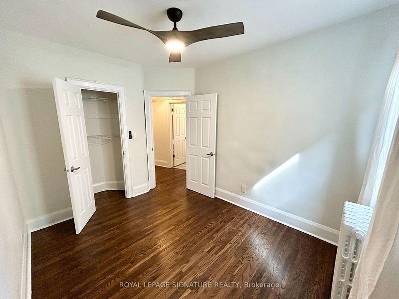 39 Scarboro Beach Boulevard #Main - Photo 4 of 20