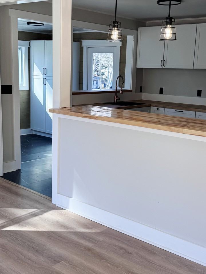 1880 E Broad St #1 - Photo 5 of 29