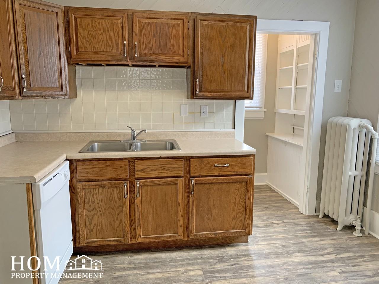 431 N 5th St #1 - Photo 5 of 15